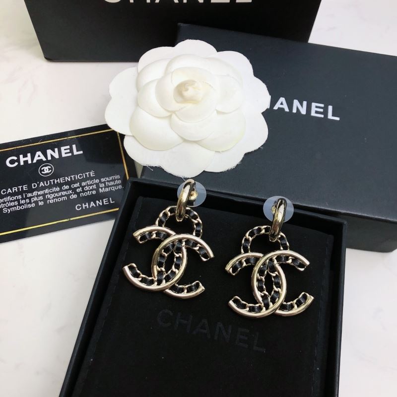 Ch*el brooches